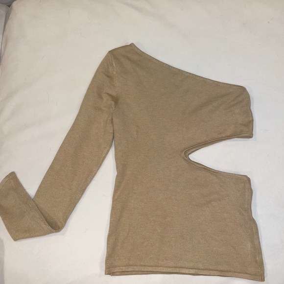 H:OURS MARQUEE MOON TOP IN NUDE, SIZE SMALL - Picture 5 of 6